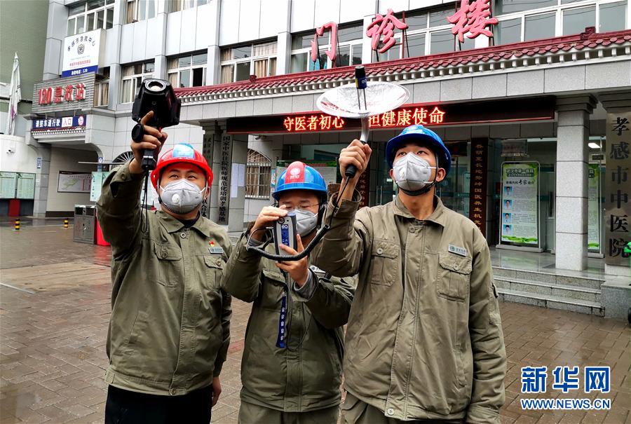 （习近平致敬的战“疫”英雄·基层干部篇·图文互动）（1）他们，坚守阵地勇担当