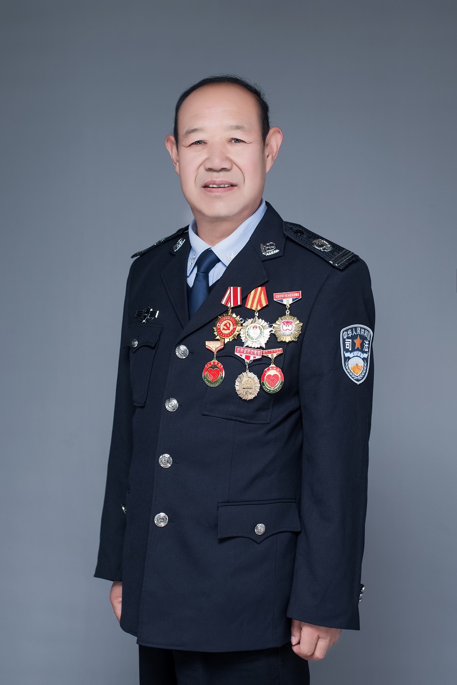 一个无私奉献的人.jpg
