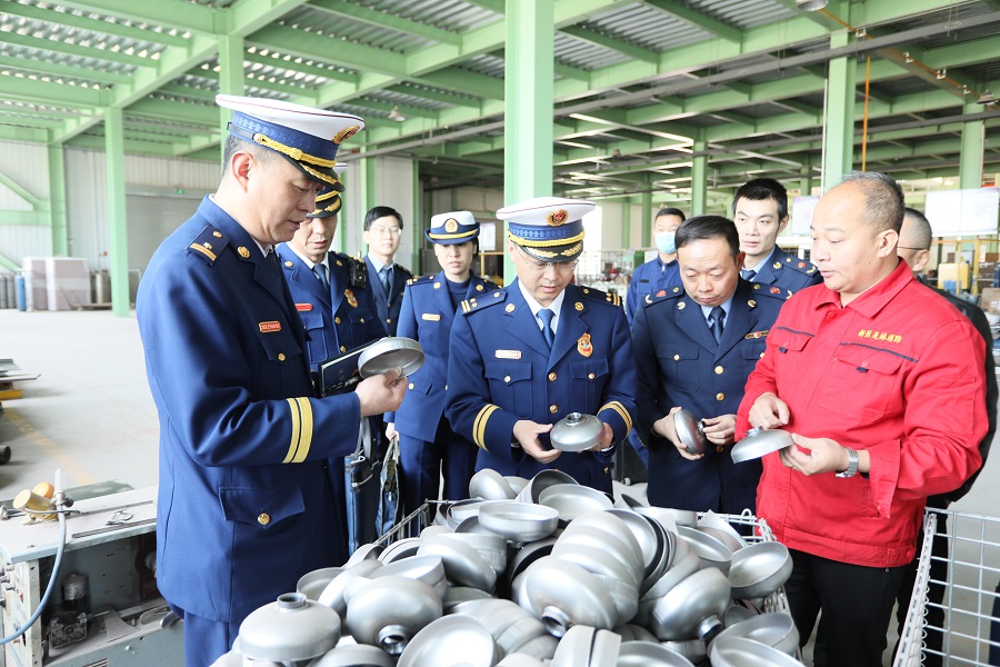 专版配图(9604128)-20210728170541
