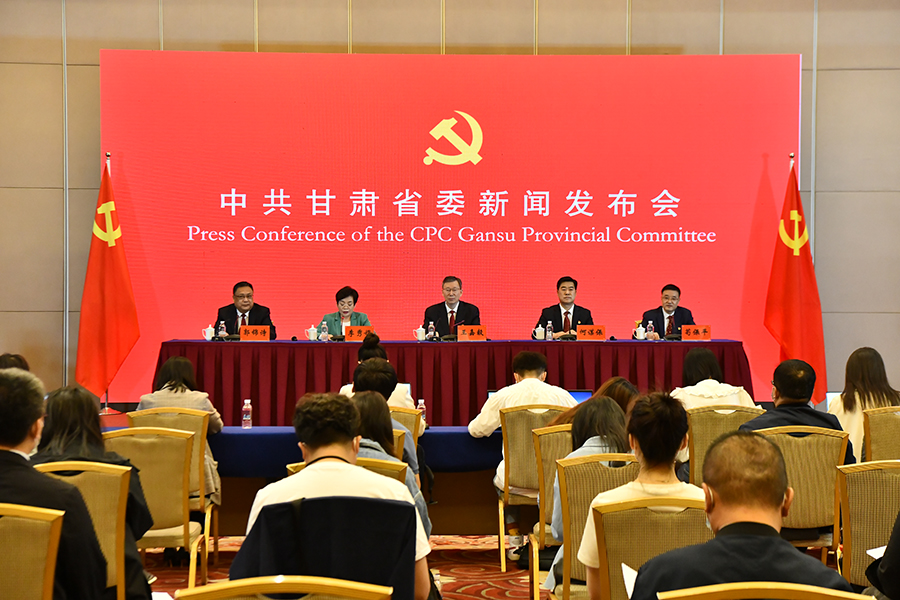 （qYE 图配文）省第十四次党代会筹备工(13439166)-20220521155259