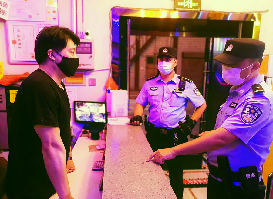 （配图）重拳打击突出违法犯罪  大力整治(14752534)-20220710171040