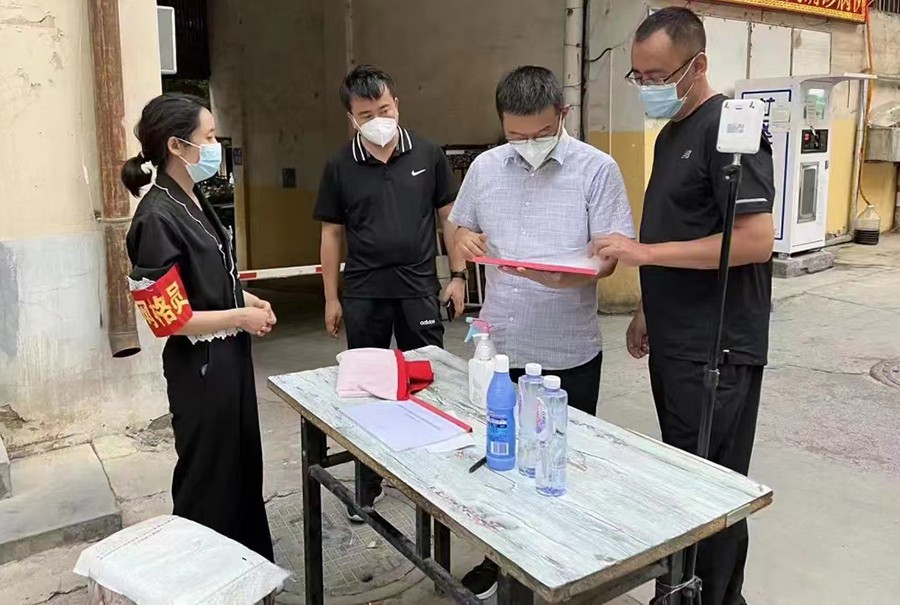 （WAQEY）（配图）临夏市疫情防控一线(15026279)-20220719150234