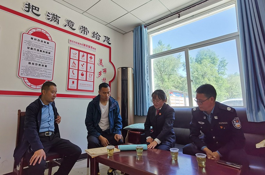 （WAqYE   配图）让群众诉求第一时(15115223)-20220721172802