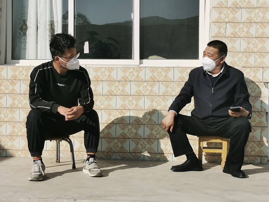 (wAQEY,配图)脚下沾满泥土 心中装(17957055)-20221111121609 (wAQEY,配图)脚下沾满泥土 心中装(17957055)-20221111121609