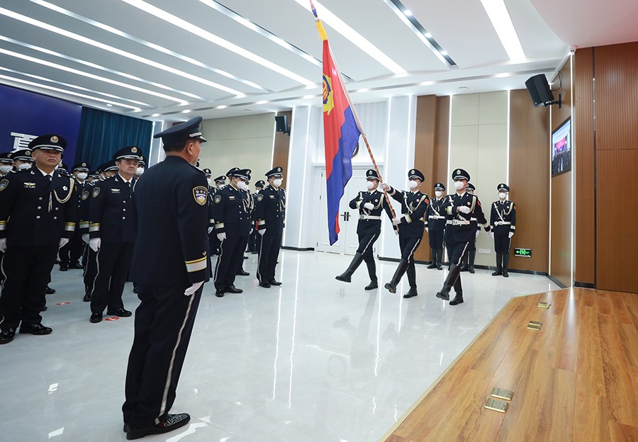 （QYE 配图；特刊2）临夏州公安局庆祝(19222371)-20230111145626