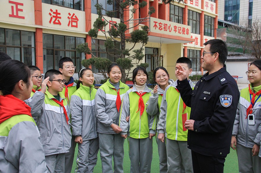 (AqYE 司法周刊）法治浸润校园(20265128)-20230228210755
