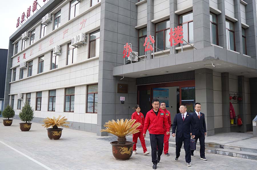 （AqEY，配图）建起诉源治理“桥头堡”(22183488)-20230428115346