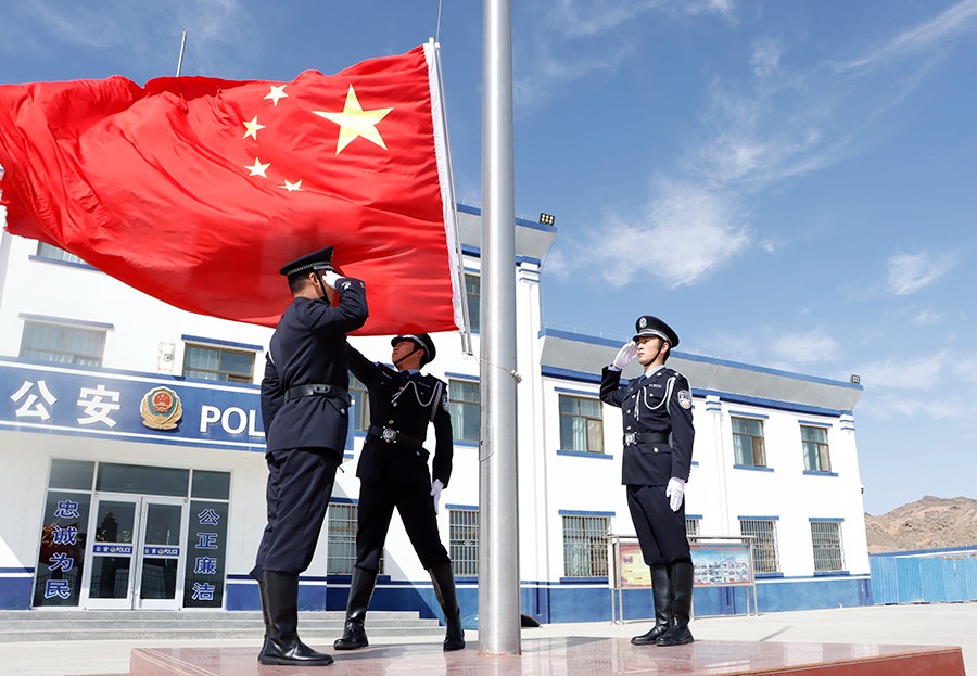 （1 AQEY）戈壁深处的一座灯塔(22240853)-20230504204820