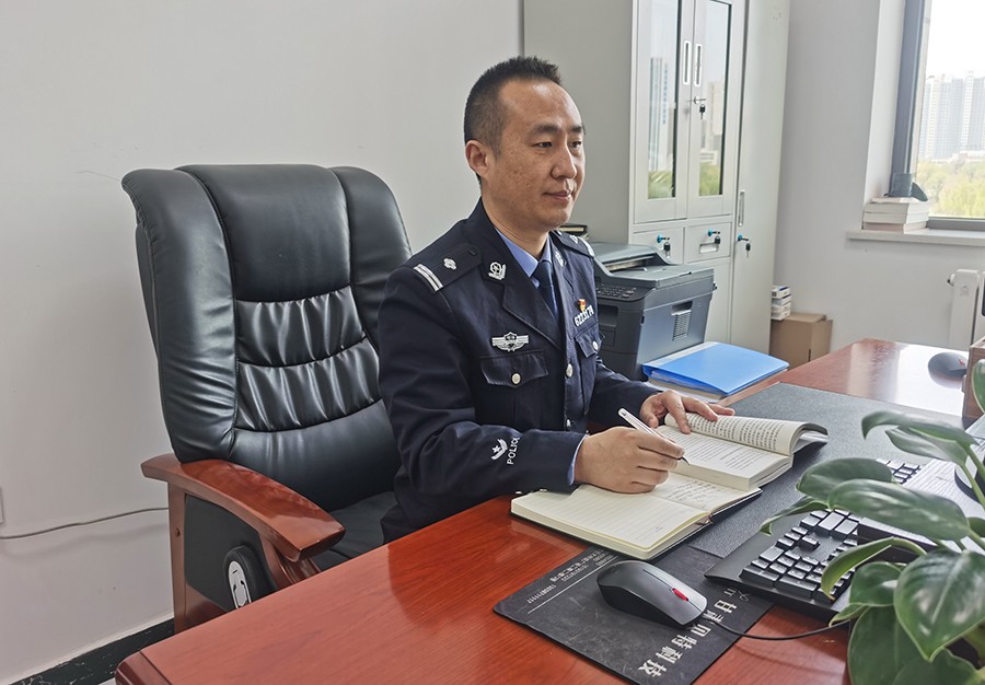 （AQYE 司法周刊615期 配图）让警(22500000)-20230516223105
