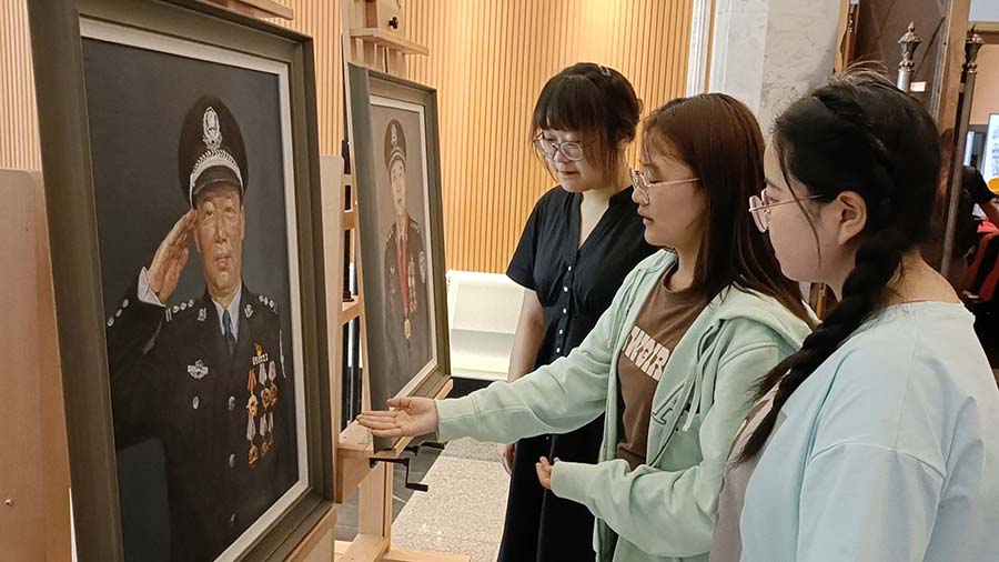 （QYE，配图1）学习英模精神 汲取前行(22653940)-20230522091040