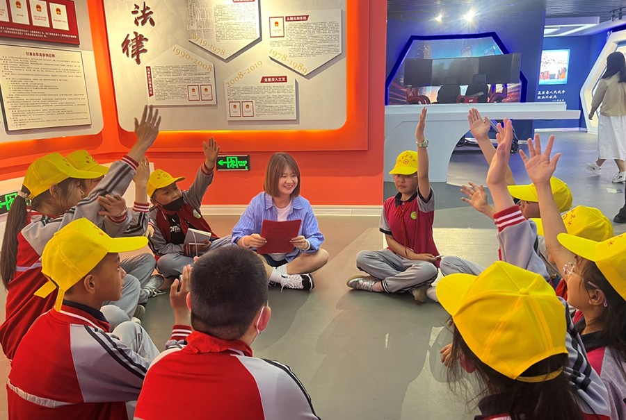 （QYE 配图）参观禁毒教育基地 筑牢禁(23158670)-20230612132829