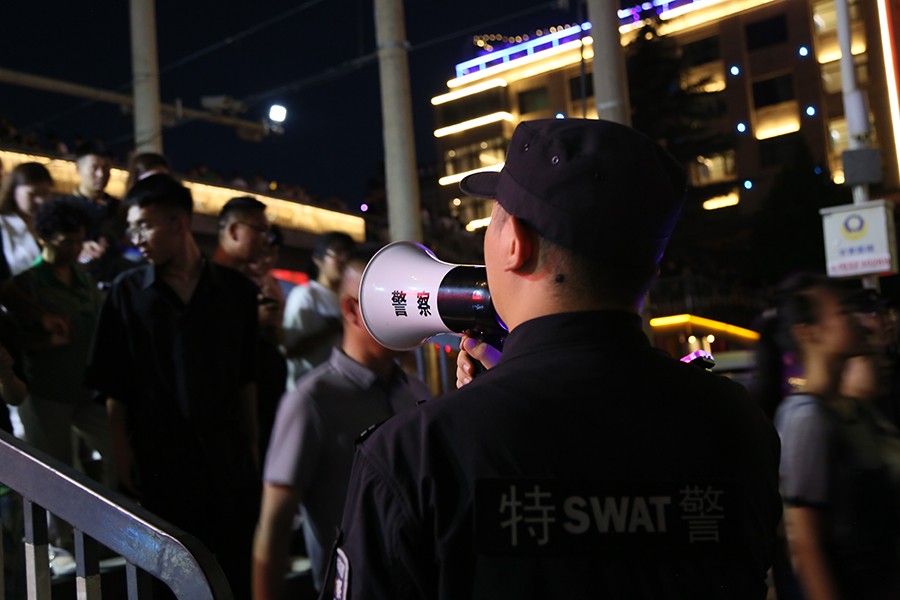 （WQYE配图2）做好“夜警务” 绘制“(24671370)-20230813162940
