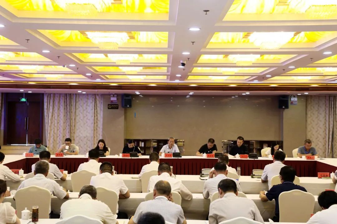 全省法治建设督察组在平凉督察时强调：全力推动各项目标任务落地见效