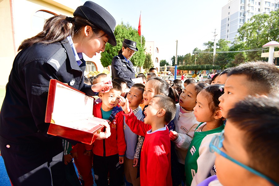 （AQEY，图片新闻）禁毒宣传走进幼儿园(26258922)-20231010220123