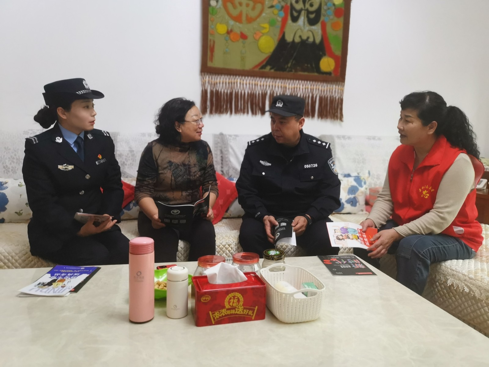 （AQEY 配图）嘉峪关_禁毒宣传进家庭(27123408)-20231108115701