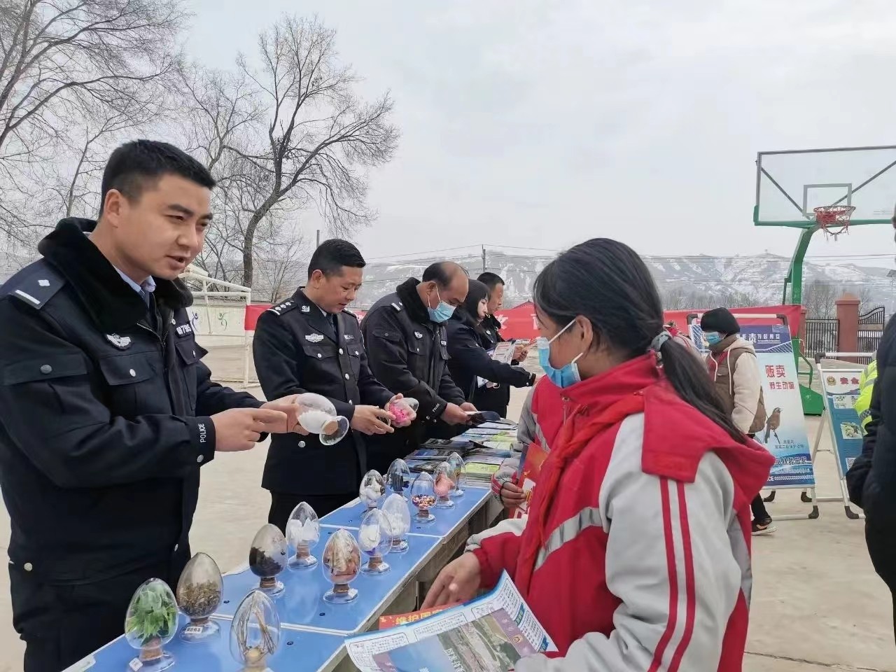 （AQEY配图）临夏州筑牢校园安全坚固防(28152411)-20231217162414