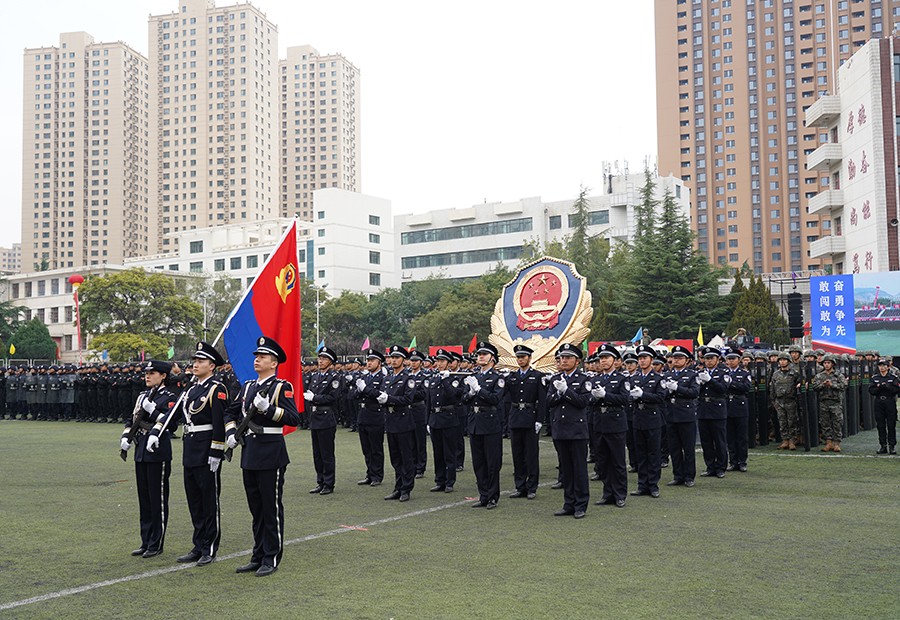 （QEY司法周刊651期 彩版组图）在服(29387718)-20240129100003