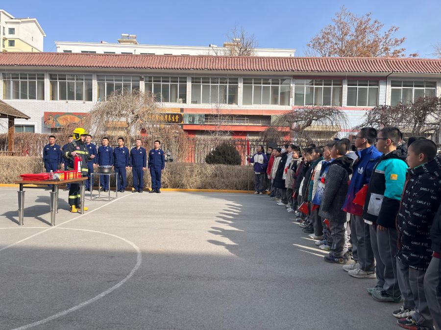 （WAqEY消防专栏 配图）敦煌：师生携(30369071)-20240312101145