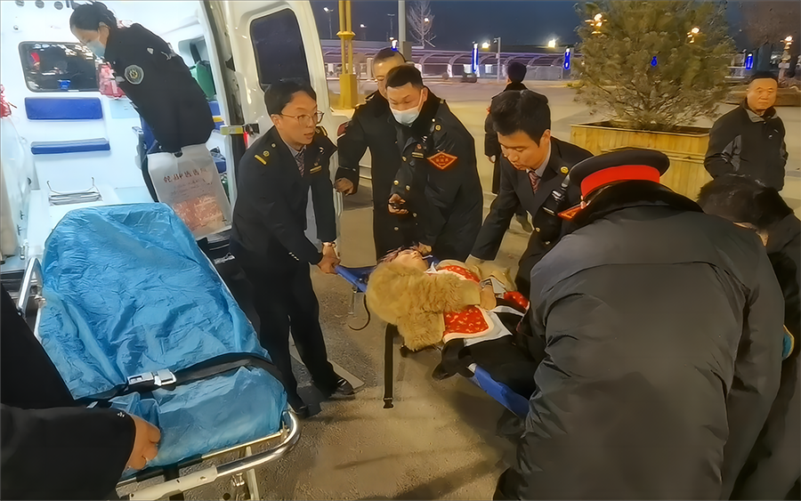 （wQEY配图）15分钟的暖心紧急救助(30376243)-20240312152950