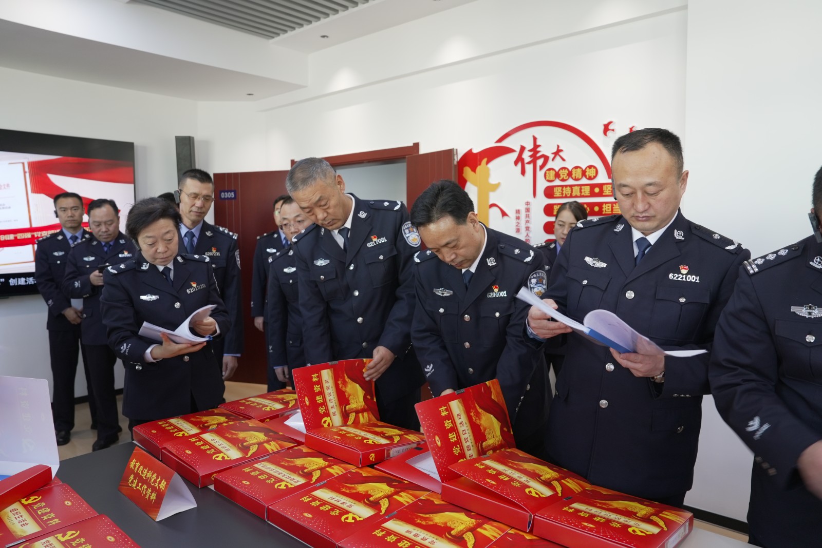 (YqE  大墙内外560期 组图)“晒(30835534)-20240326223419 (YqE  大墙内外560期 组图)“晒(30835534)-20240326223419
