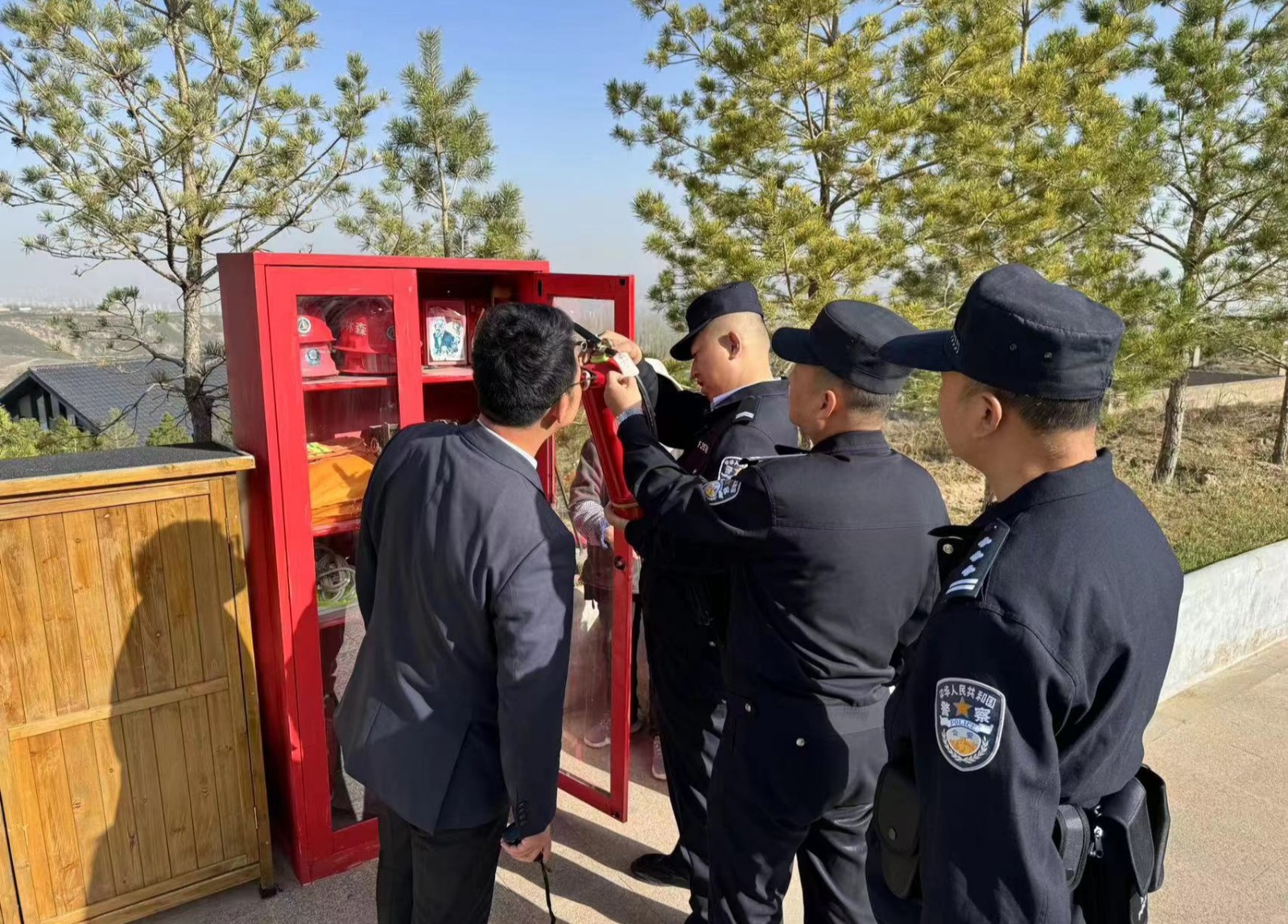 （WAqEY，图片新闻）七里河公安分局魏(31069867)-20240403155036