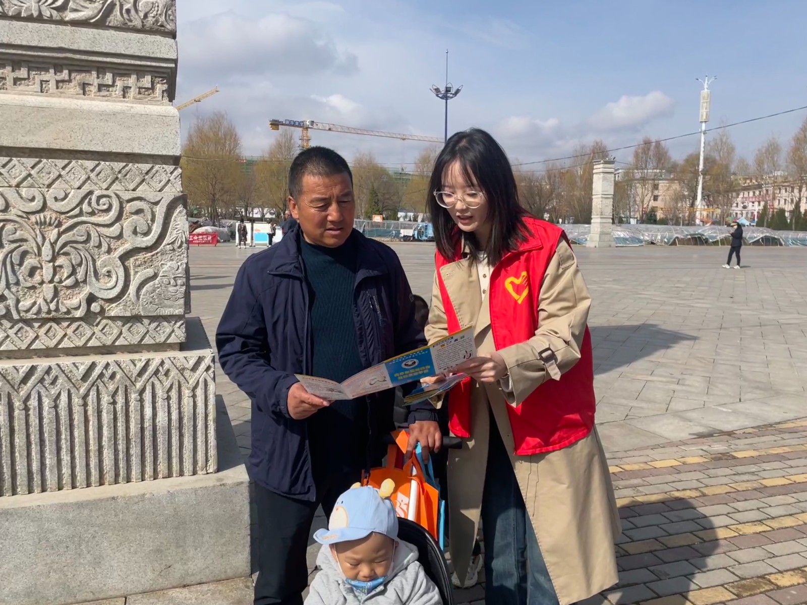 （WAQEY）禁毒宣传进广场(31272333)-20240413102156