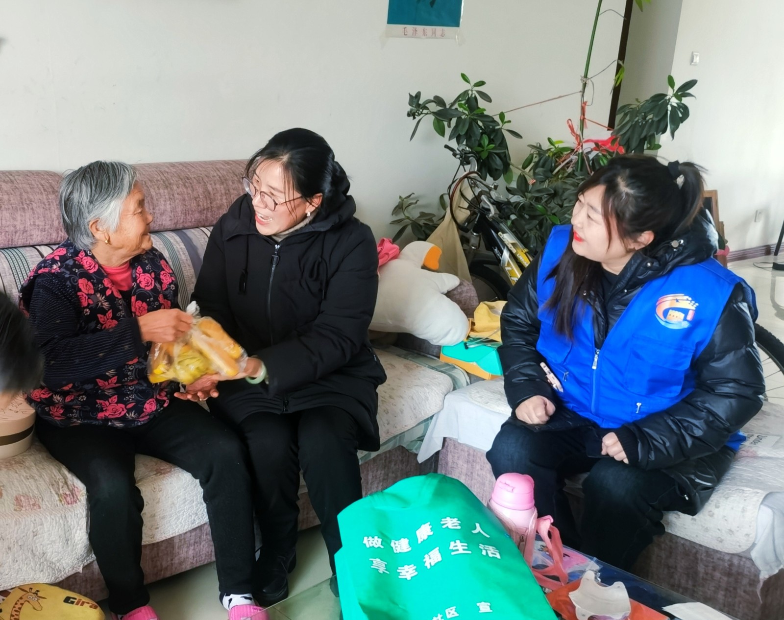 （WAqEY配图）胜利社区_将暖心服务送(31310666)-20240413154538