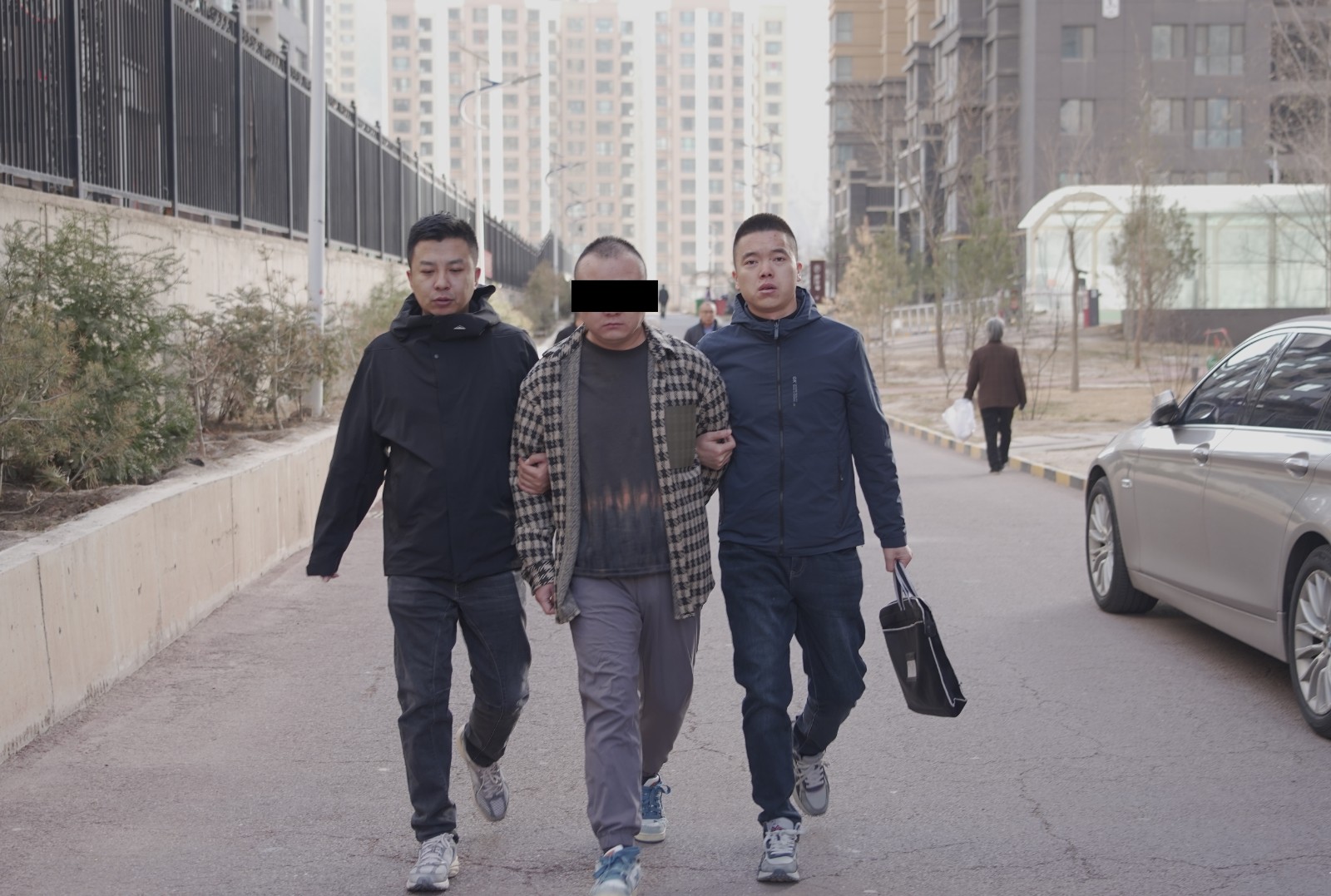 （AqEY，配图4）警惕“美丽陷阱”(31621126)-20240428165022