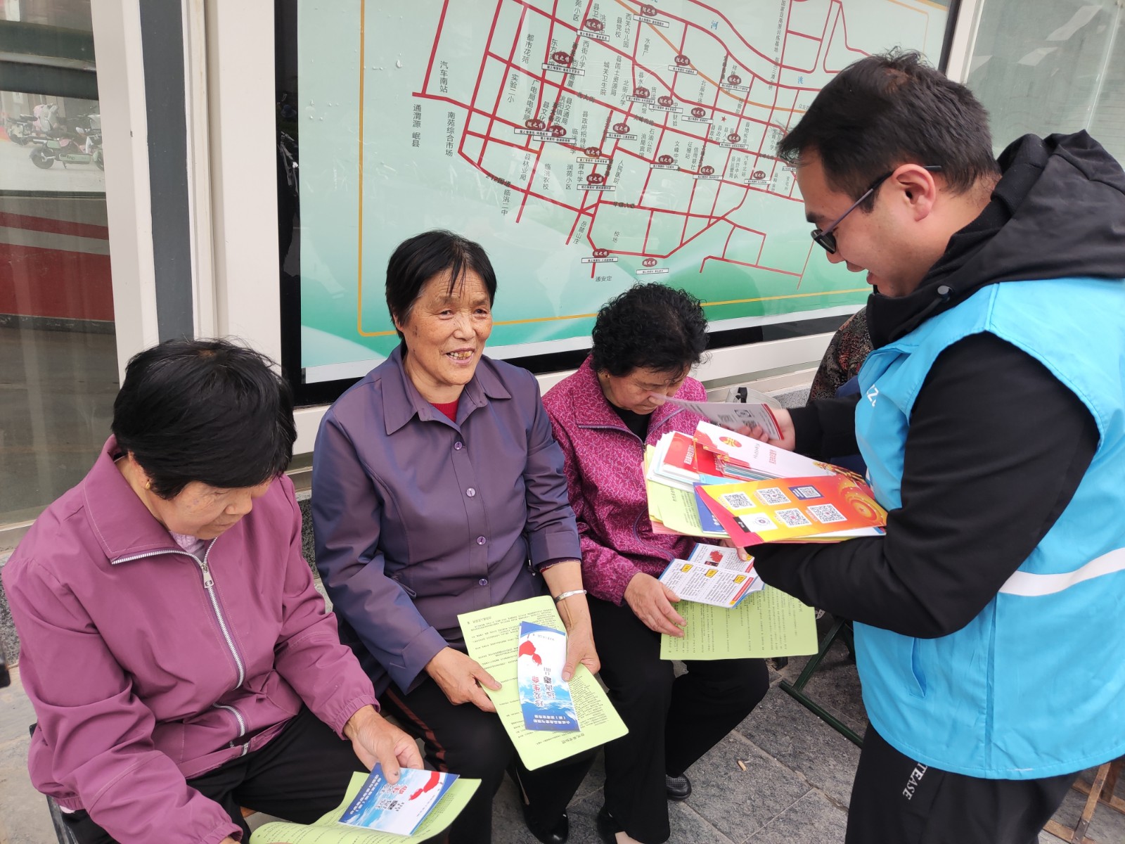 （wAQEY，配图）党建为引领提升基层治(32109573)-20240520174311