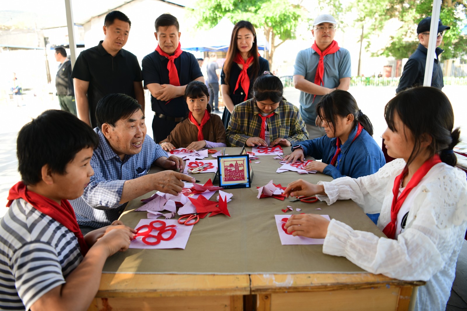（WAqEY图片新闻4）七里河区开展非遗(32521972)-20240606103815