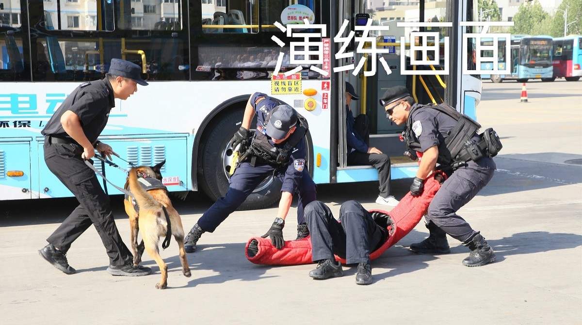 （AqEY网站配图2）“战训合一”护民安(32528626)-20240609231041