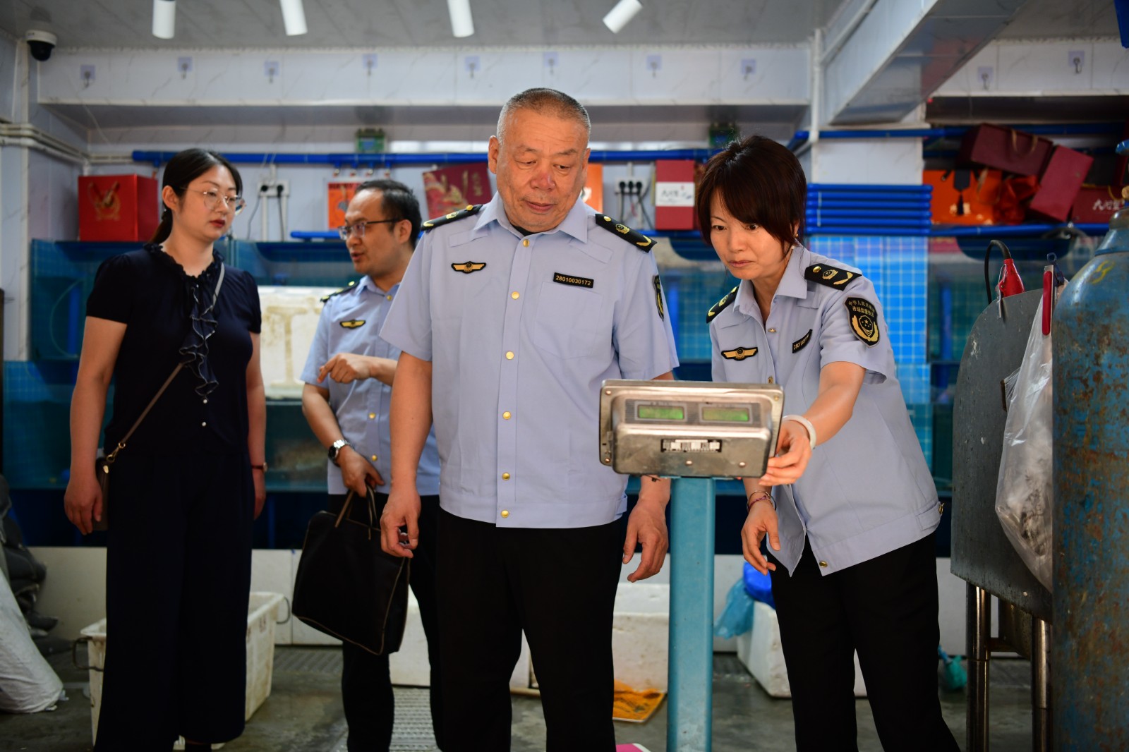 （AqEY，图片新闻）兰州市市场监管局整(32680738)-20240615175825
