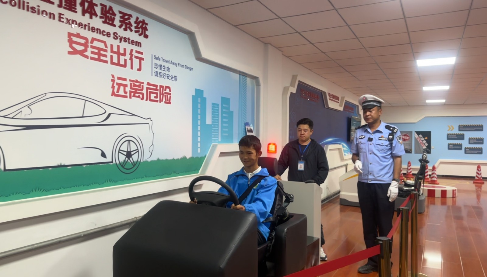 （WAqEＹ图片新闻）“沉浸式”开展交通(32969696)-20240630160938