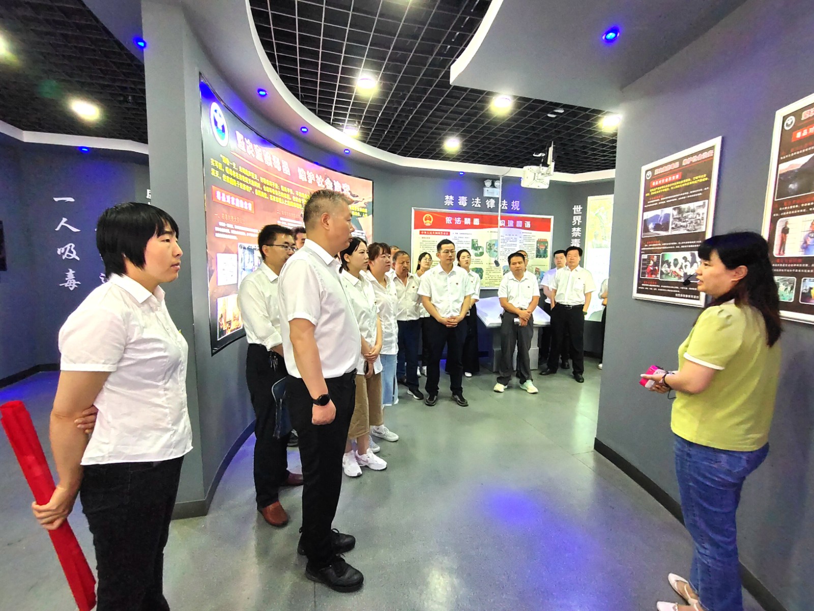 （WAQEY）图片新闻_学习禁毒法律法规(33420828)-20240711154747