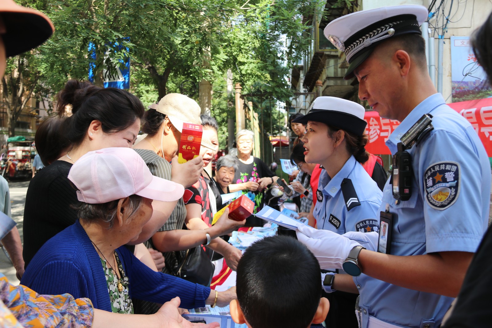 （QEＹ图片新闻） 联动宣传守护老年人交(33230376)-20240718113201
