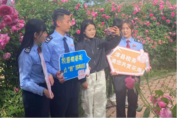 （AqEY，配图）定西：税惠“红包”加快(33561082)-20240719115833
