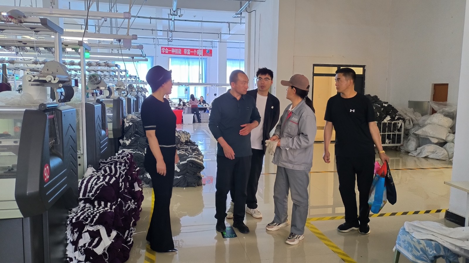 （WAqEY，配图）严把三道关口  筑牢(33563842)-20240725175319