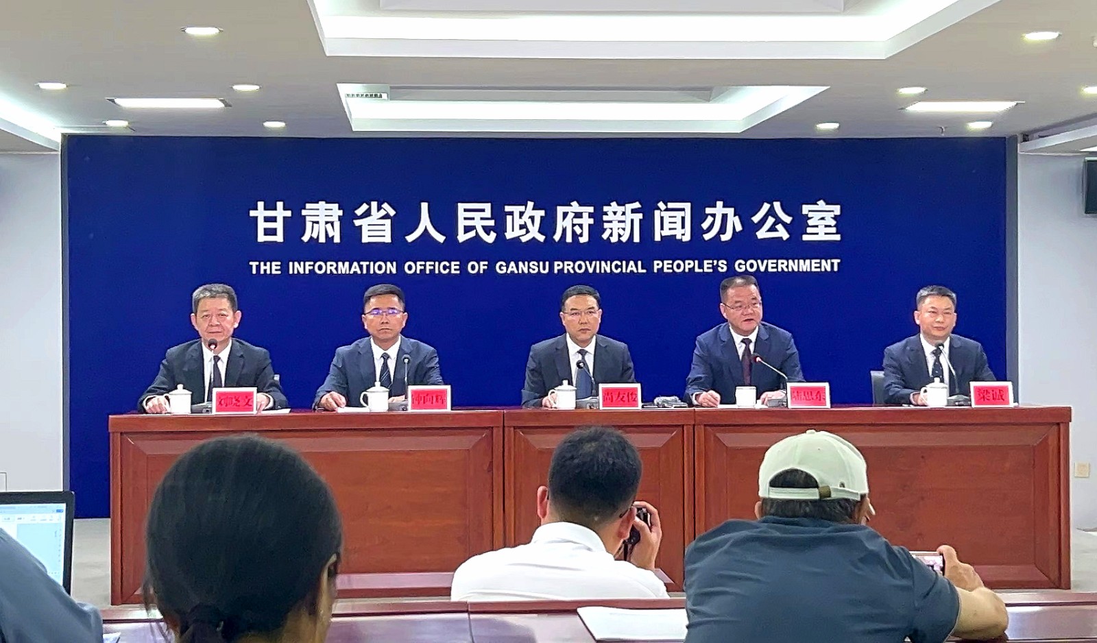 （WAQEY，配图）肃南裕固族自治县成立(34025283)-20240806111901