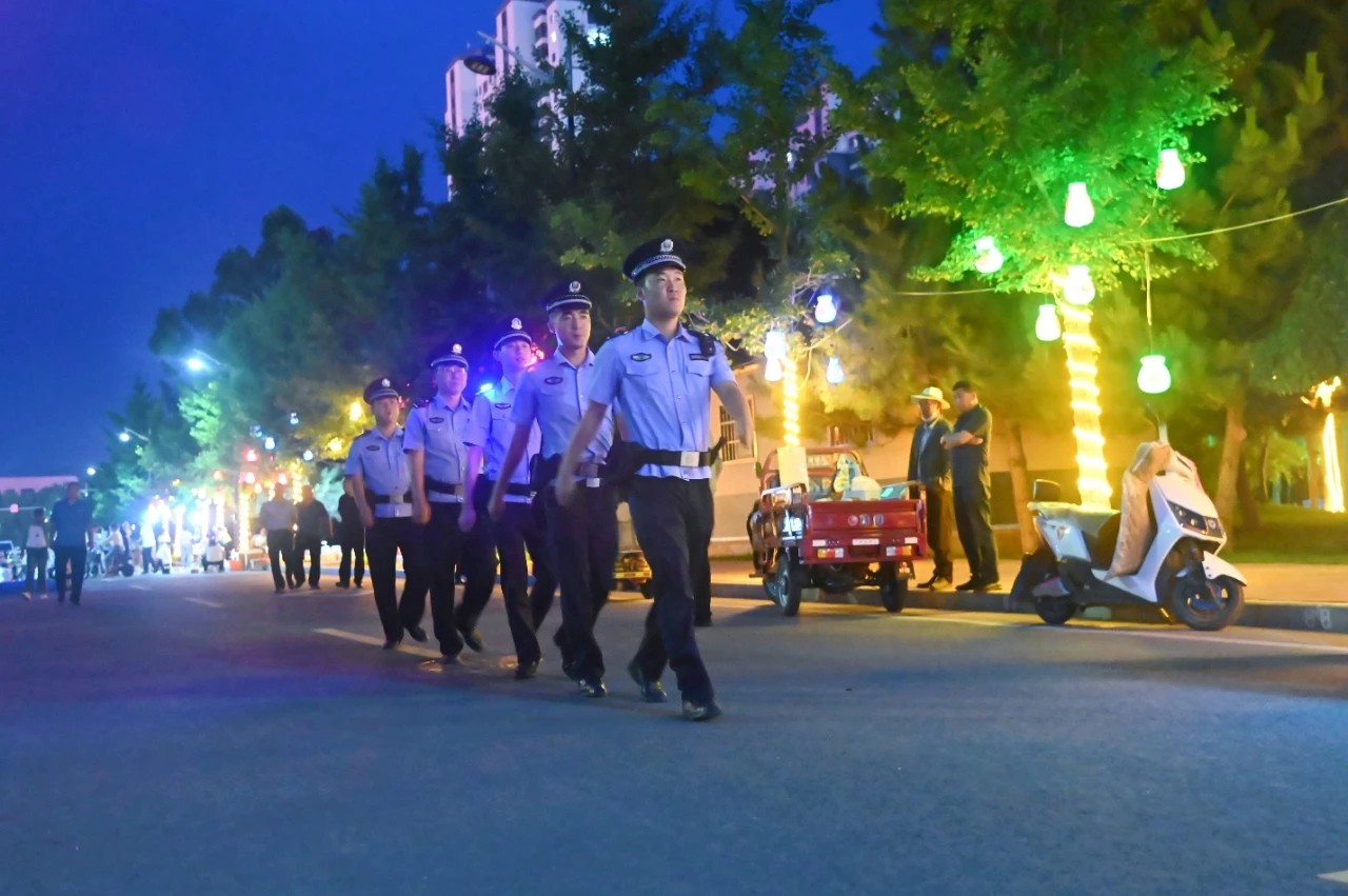 （AQEＹ配图1）深耕“夜间警务”   (34267754)-20240813174946