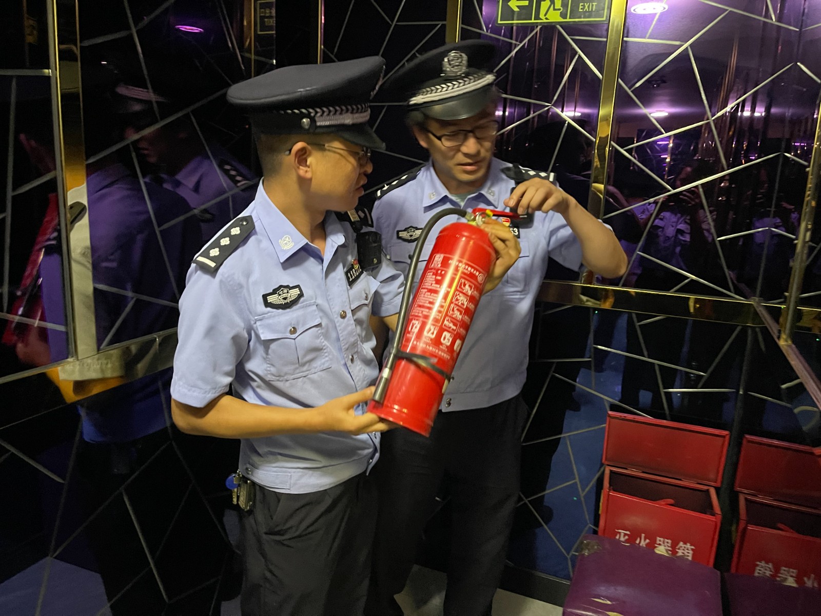 （AQEY图片新闻）安全检查(34360304)-20240816181312