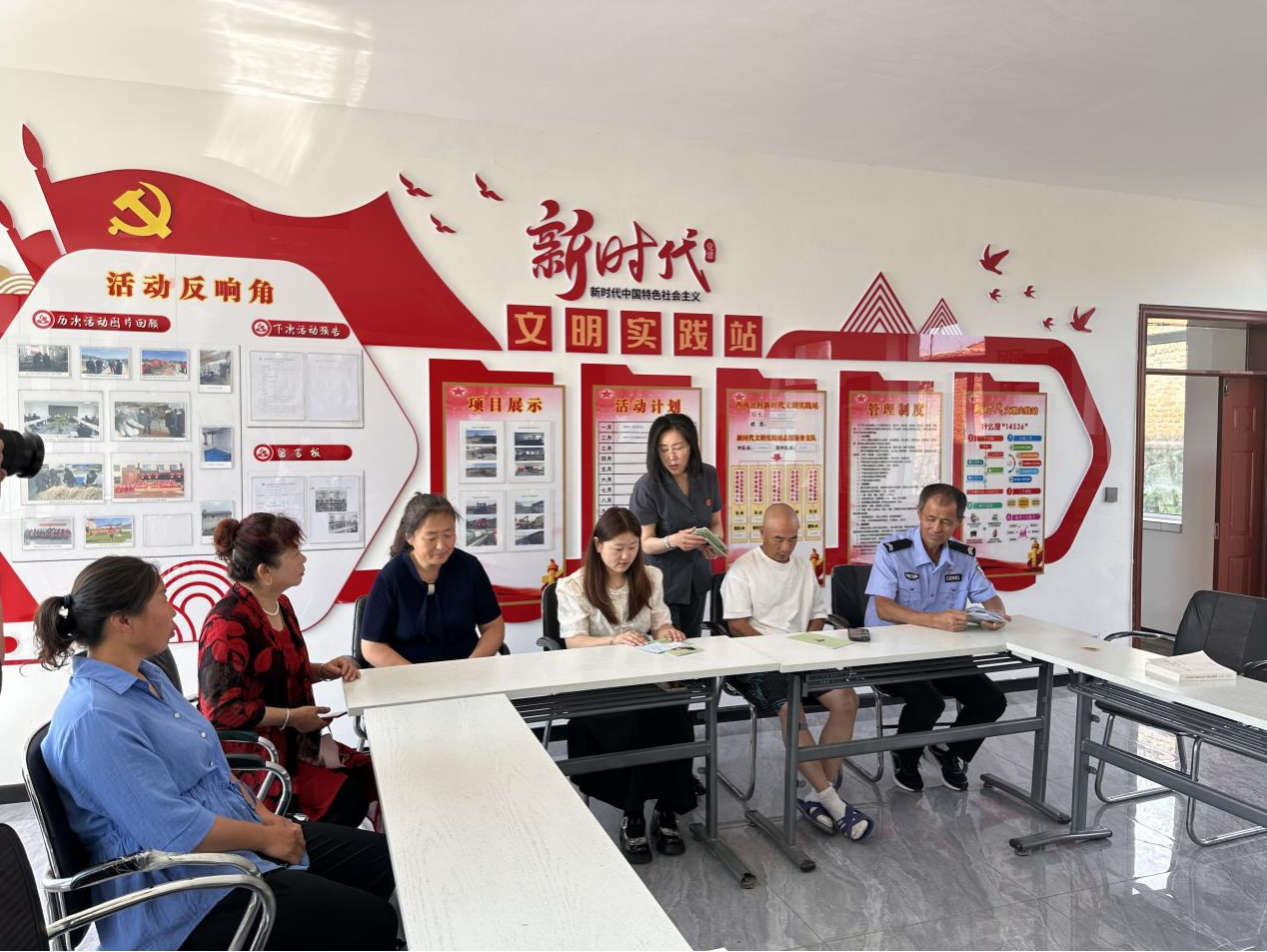 （WAqYE，配图 白山松水寄深情 守护(34724246)-20240830175728
