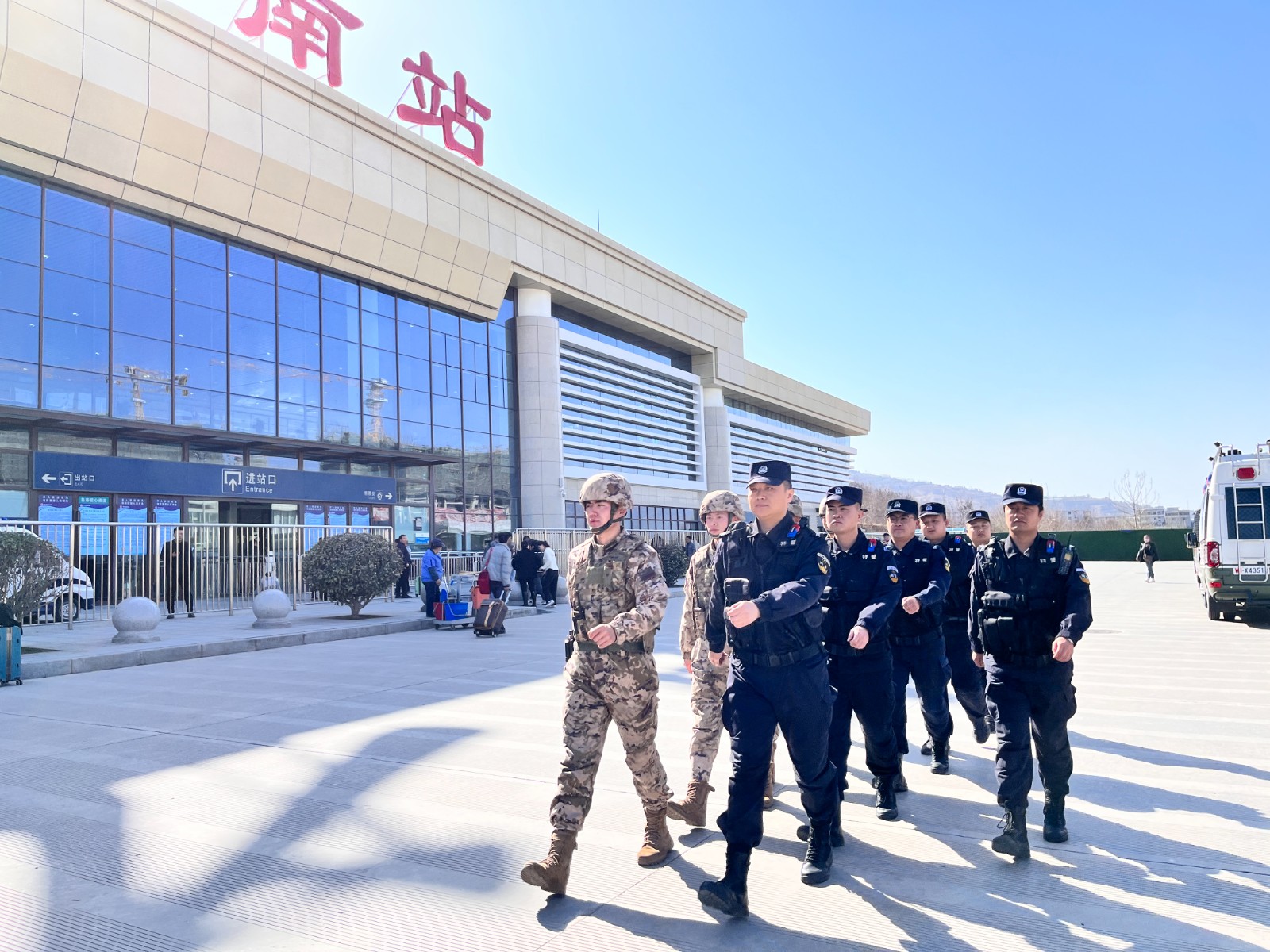 （QYE“平安守护在身边”配图 1）基层(34745892)-20240901231636