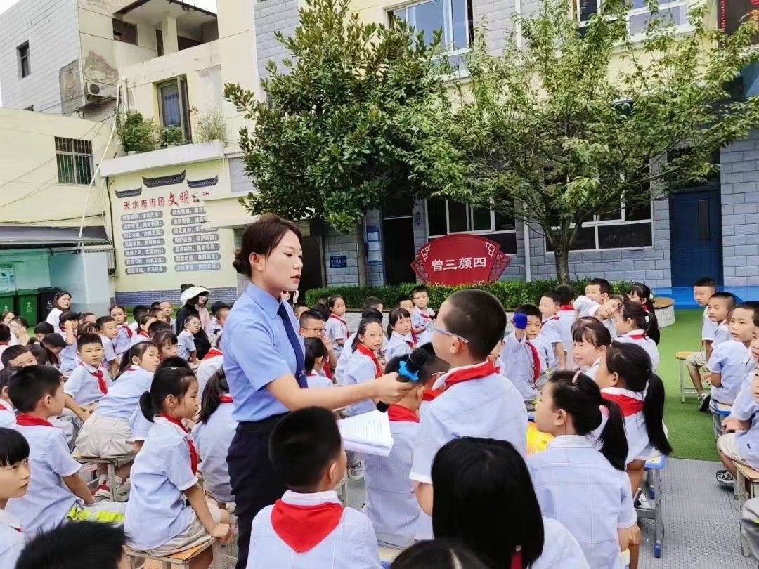 （WAQEY图片新闻）法治宣传进校园(34792322)-20240903161132