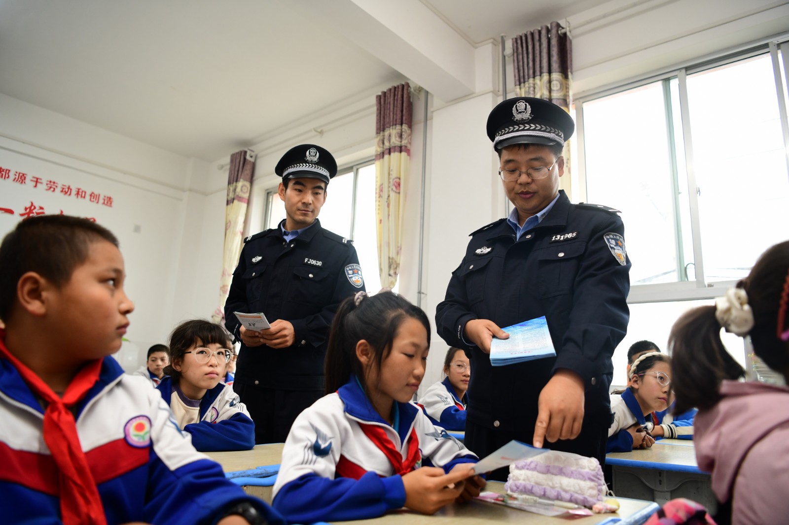 （WAQEＹ图片新闻）网络安全宣传进校园(35032118)-20240918095220
