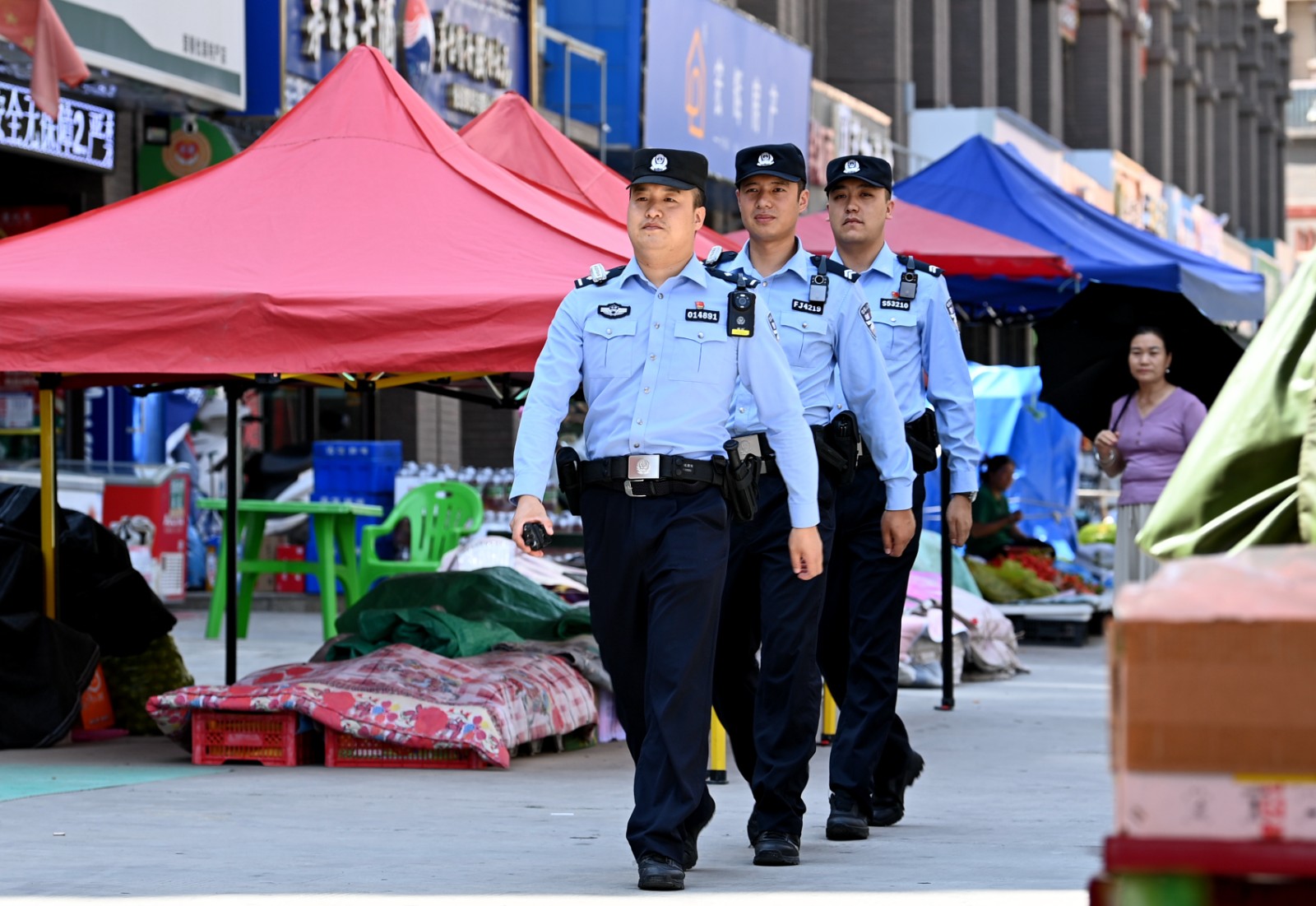 （WAqEＹ图片新闻１）节日我在岗(35238984)-20240918161450