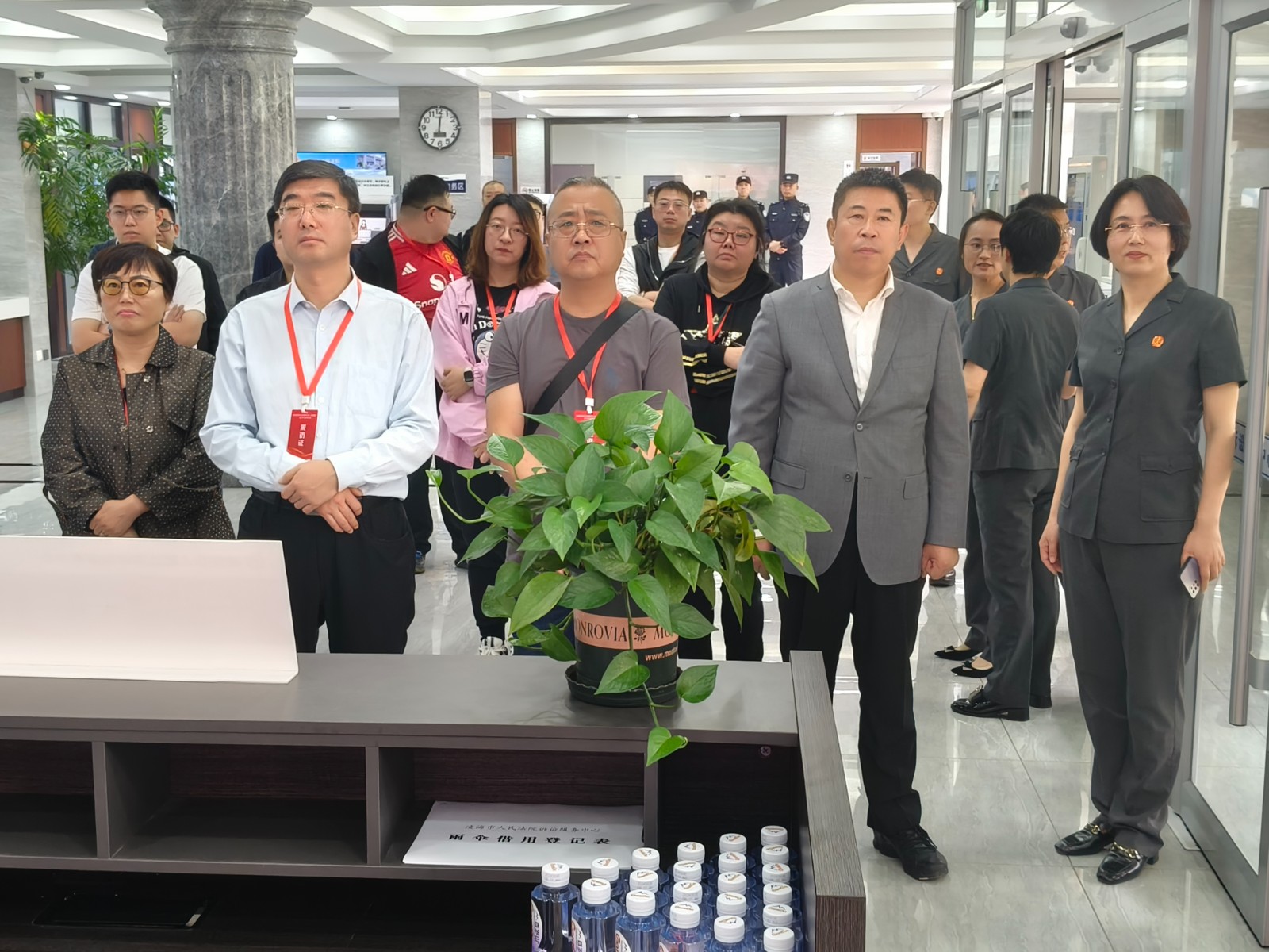 （WAqEＹ配图   护航新突破 法治新(35481310)-20240929152206