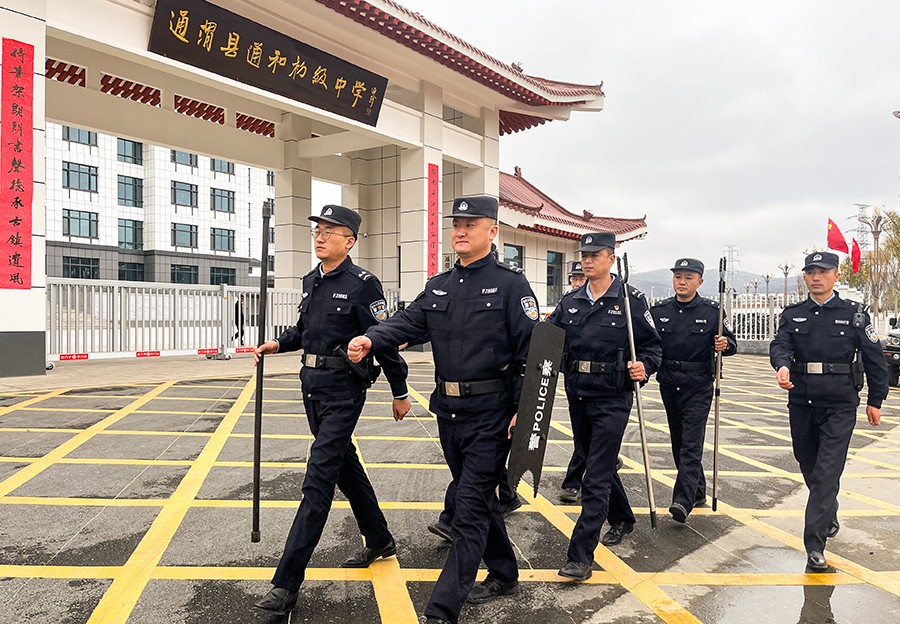 （WAQEY，图片新闻）巡逻防控护平安(36745071)-20241119164910