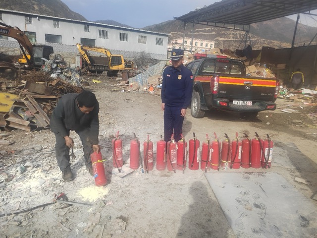 （AqEY消防专栏 配图）迭部集中销毁一(36957704)-20241129090935