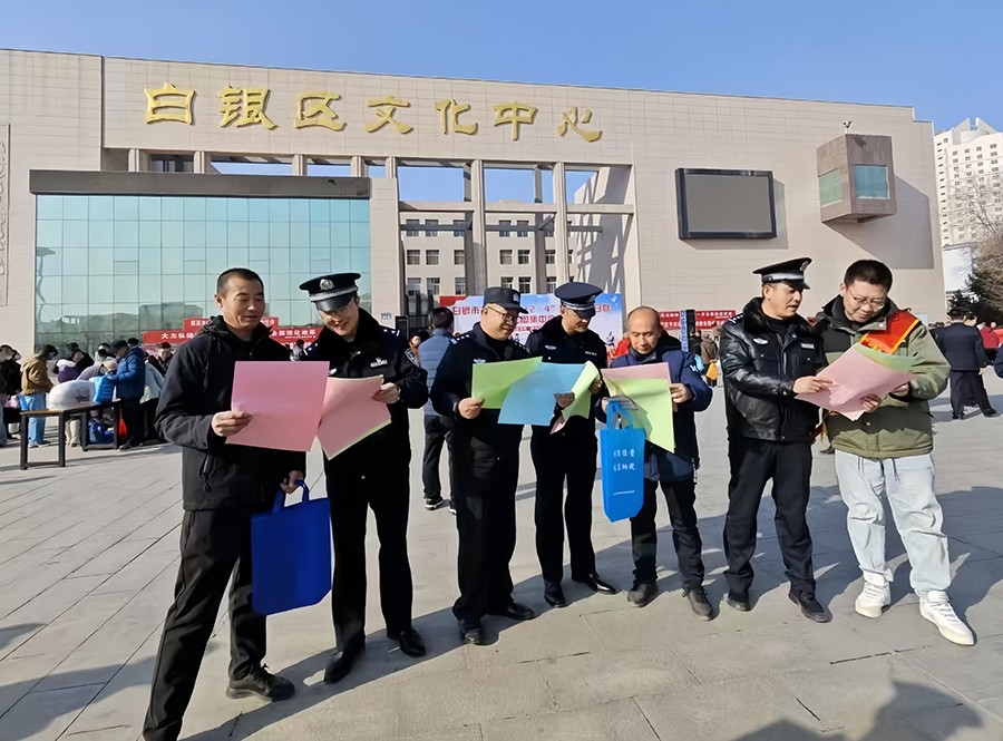 （AqEY大墙内外补充）宪法精神深入人心(37107072)-20241206164834