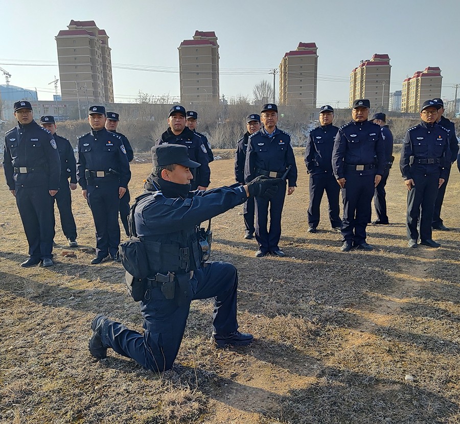 （WAqEＹ图片新闻）临洮公安开展公务用(37195113)-20241210151919